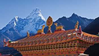 Views of Ama Dablam from Thyangboche Monastery | Peter Walton