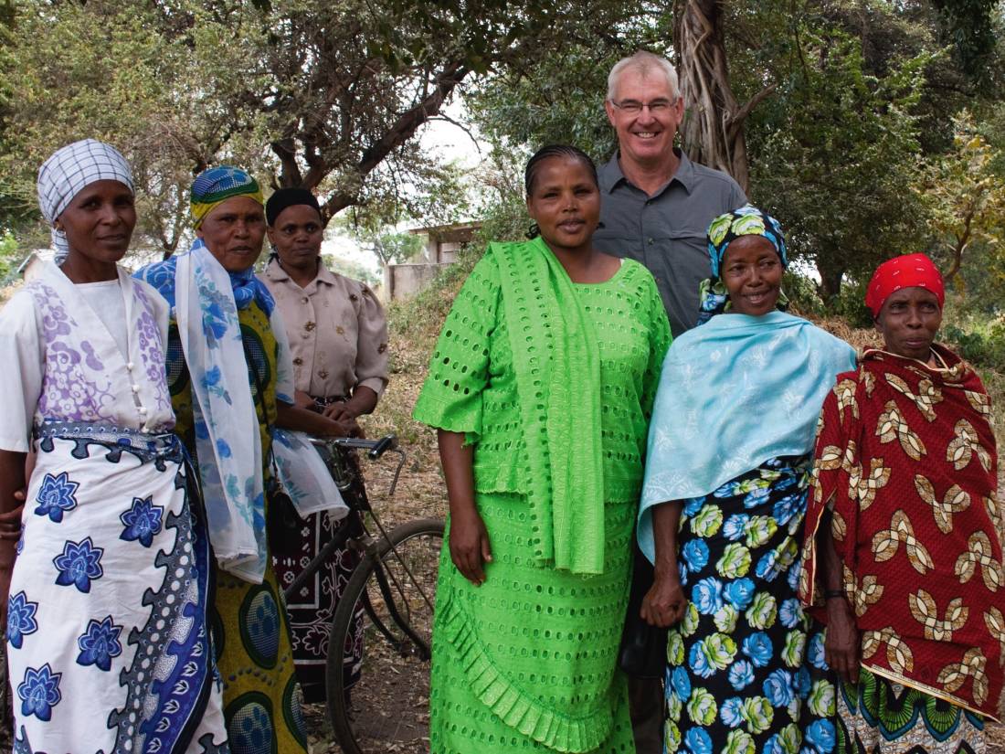 CPT participant 2010 with local women of Magara village, Tanzania
