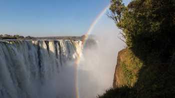 The majestic Victoria Falls | Peter Walton