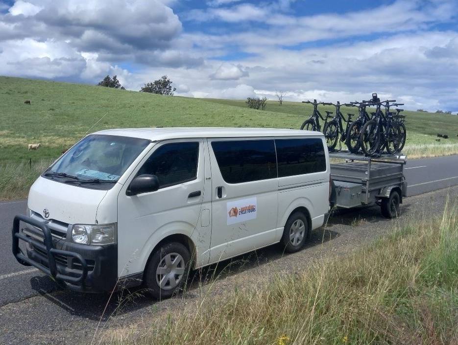 Support Vehicle Australian Cycle Tours |  <i>Shawn Flannery</i>
